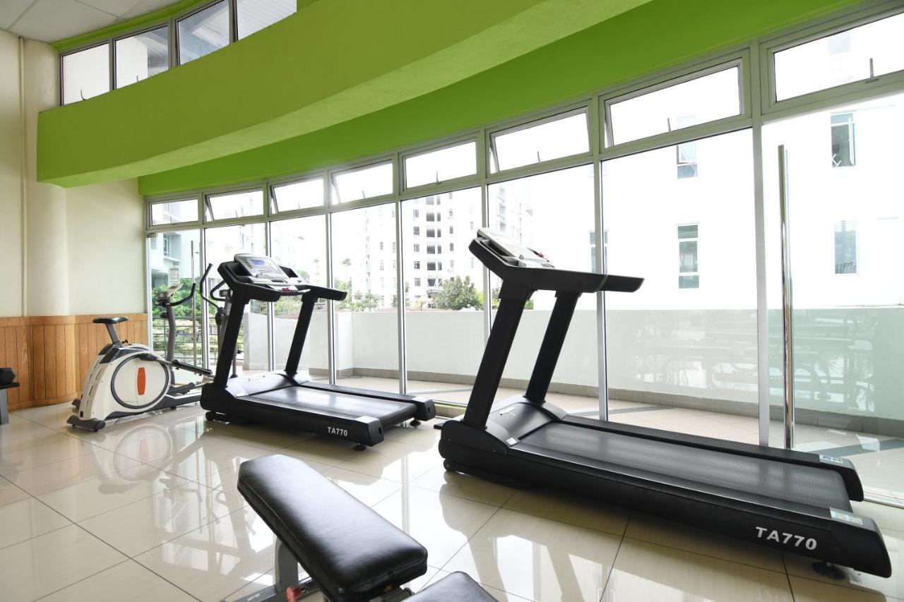 Mount Austin Midori 8 Pax Free Wi-fi 500mbps Netflix Johor Bahru