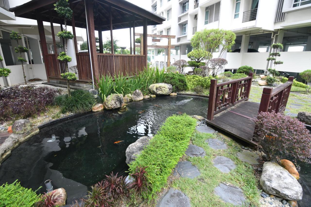 Mount Austin Midori 8 Pax Free Wi-fi 500mbps Netflix