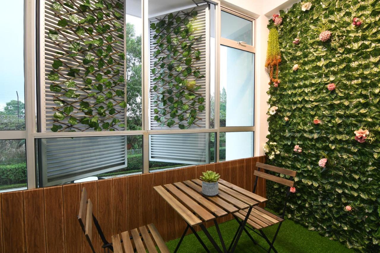 Mount Austin Midori 8 Pax Free Wi-fi 500mbps Netflix * Johor Bahru