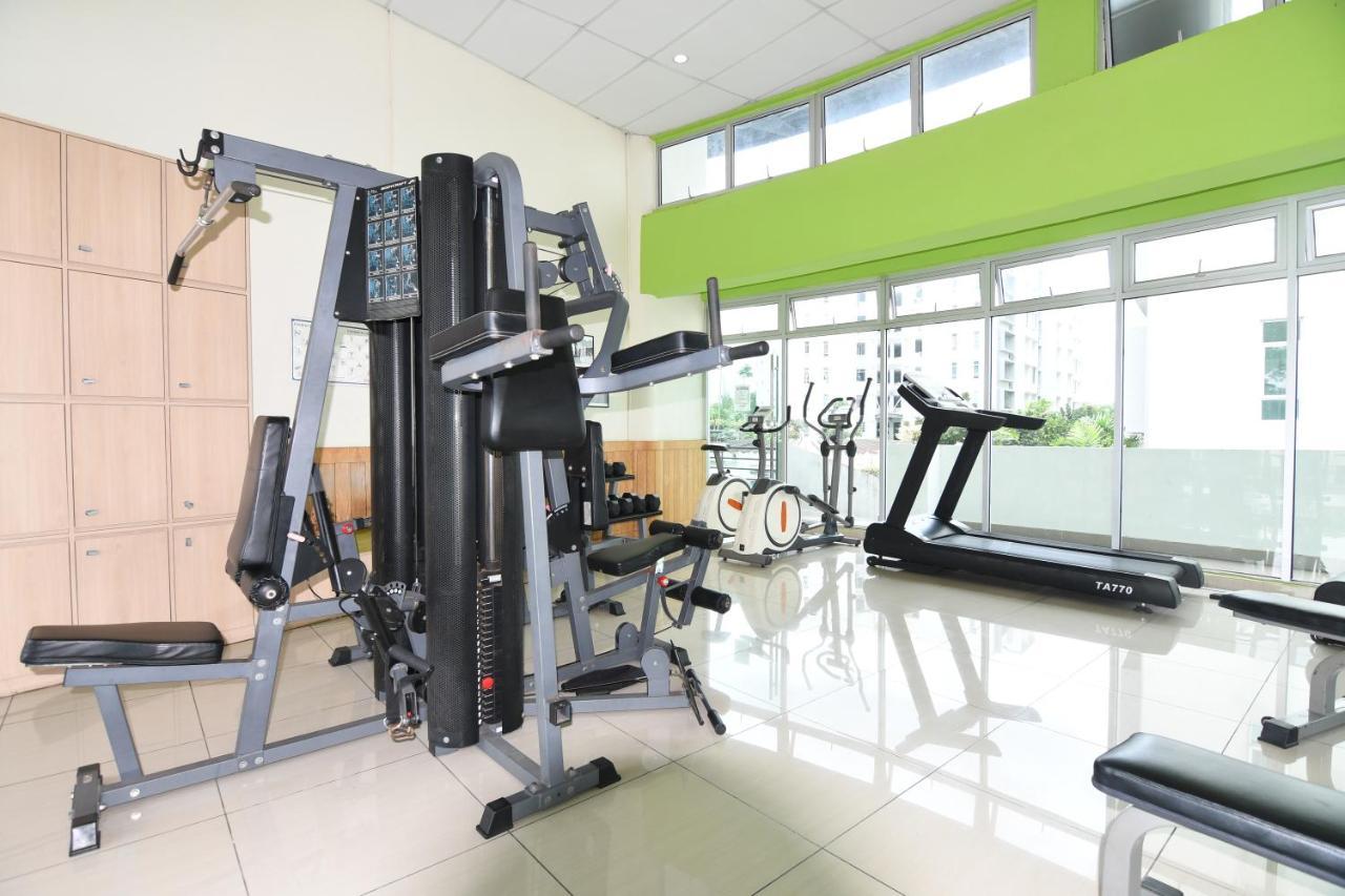 Pangsapuri Mount Austin Midori 8 Pax Free Wi-fi 500mbps Netflix Johor Bahru